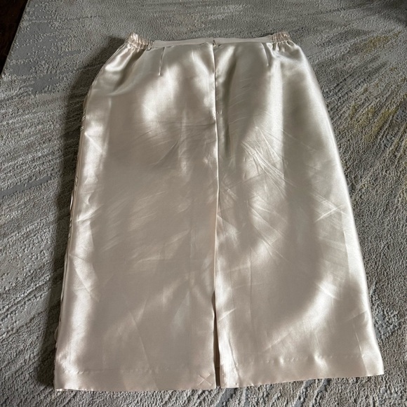Tally Taylor midi skirt cream dressy satin formal swirls textured 16 - Picture 4 of 5